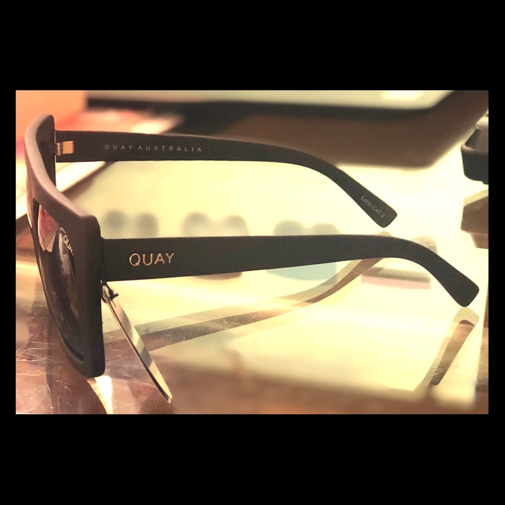 Quay Sunglasses Cafe Racer